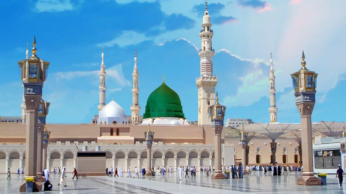 Madinah-Mosque